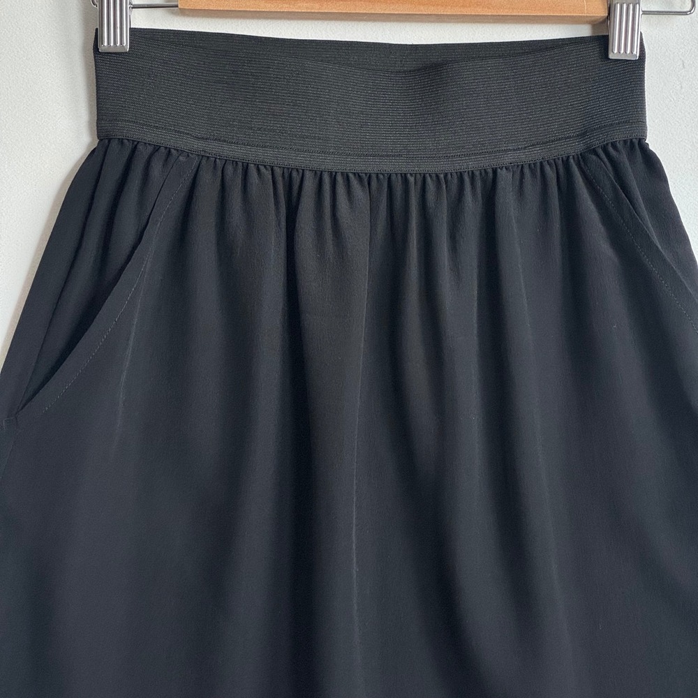 Vintage Scoop‎ Beach Black 100% Silk Mini Skirt Elastic Waist Pockets Size P - Picture 2 of 6